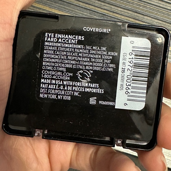 COVERGIRL Eyeshadow Palette country woods - Picture 2 of 3